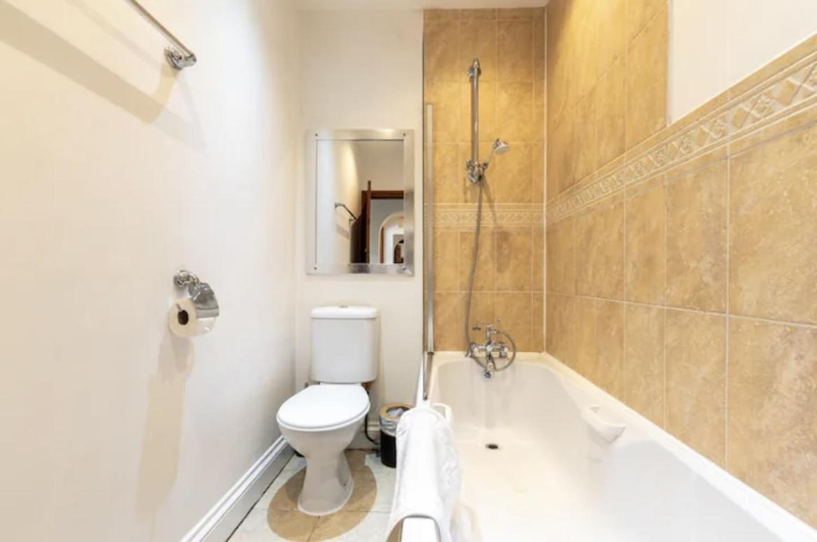 Metropolitan - 2 Bed, Private Parking Apartment, Great Commercial Home From Home Stay! Southampton Buitenkant foto